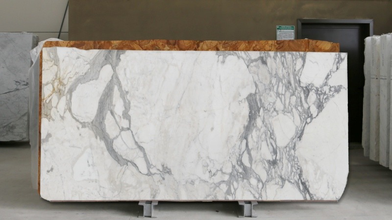 White statuario marble of carrara | Italian marble texture | HMG Stones